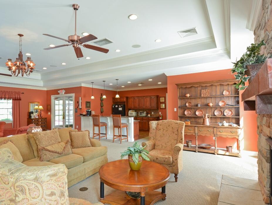 Images Governor Mifflin Apartments