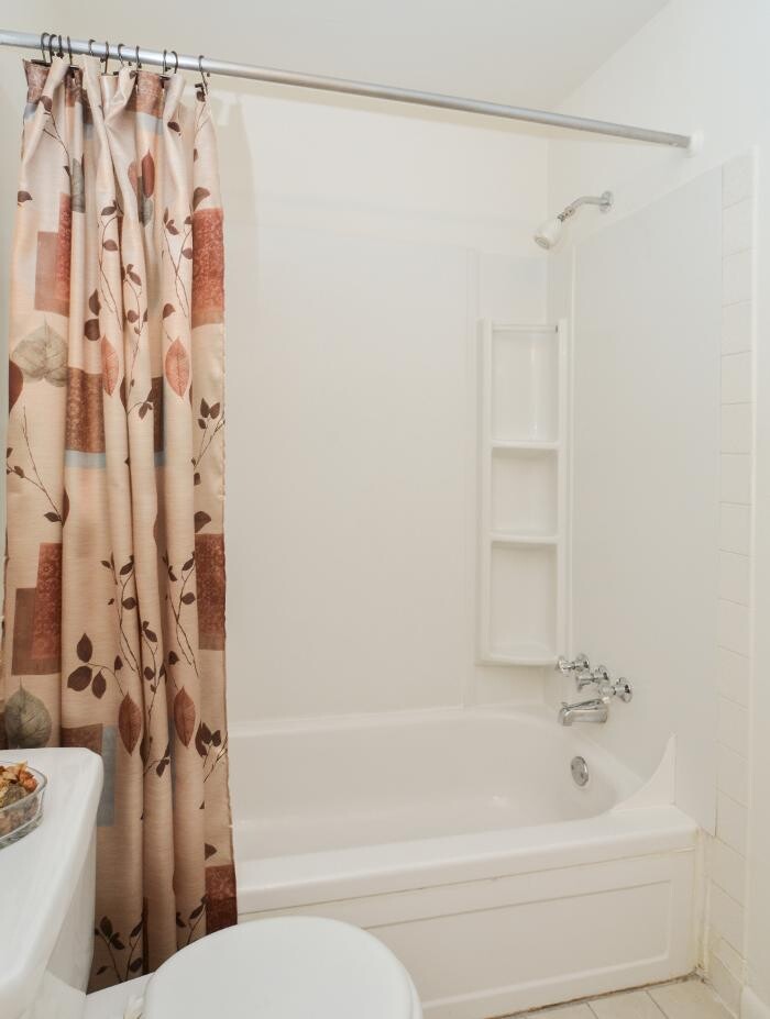 Images Governor Mifflin Apartments