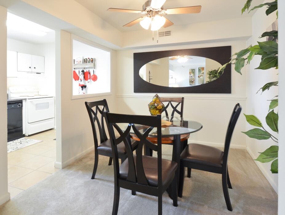 Images Governor Mifflin Apartments