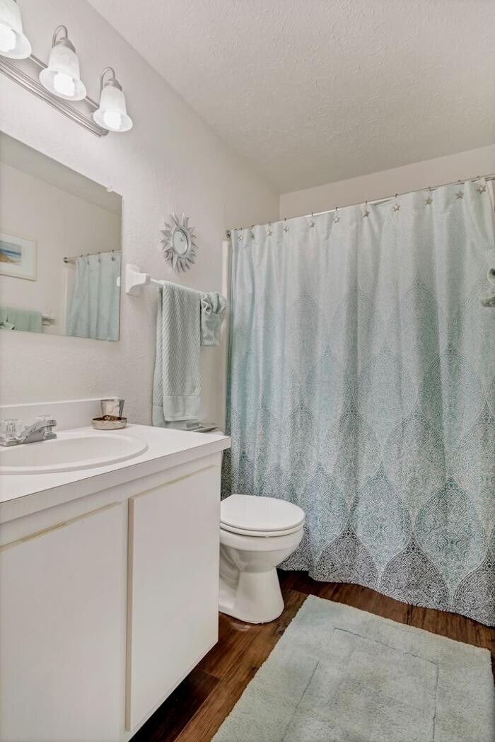 Images Lake Carlton Arms