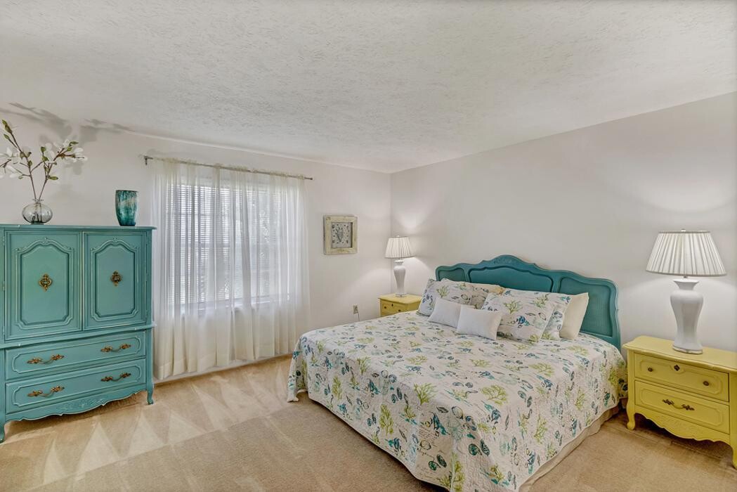 Images Lake Carlton Arms