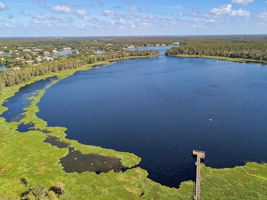 Images Lake Carlton Arms