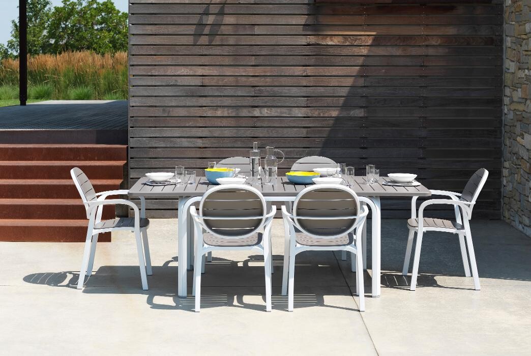 Images Hauser's Patio