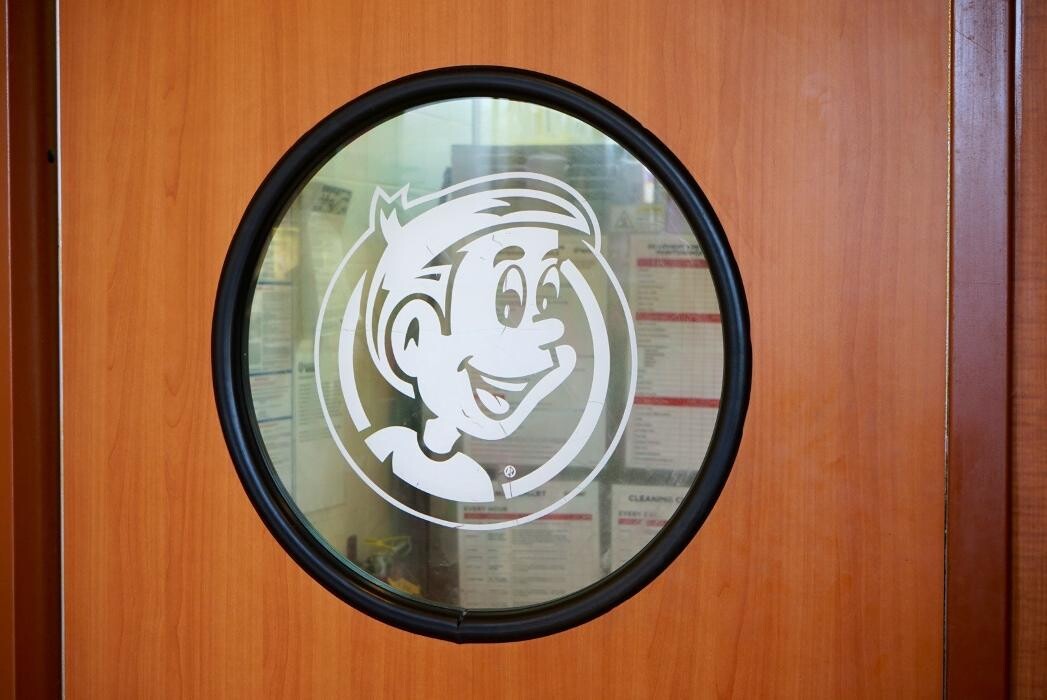 Images Hungry Howie's Pizza