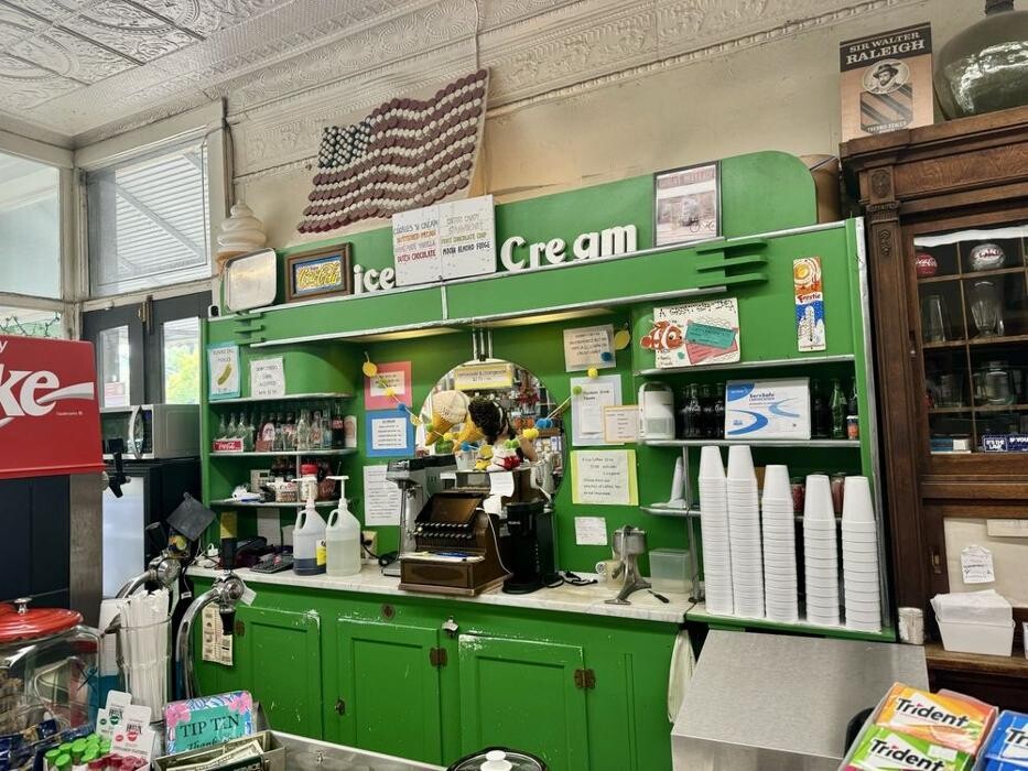 Images Guerin's Pharmacy