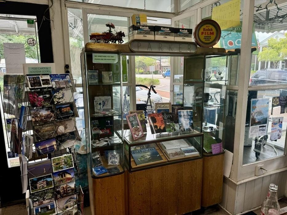 Images Guerin's Pharmacy