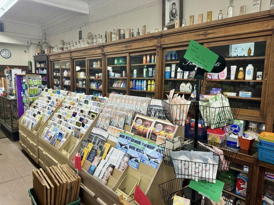 Images Guerin's Pharmacy