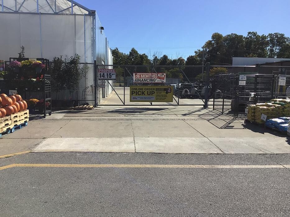 Images Tractor Supply Co.
