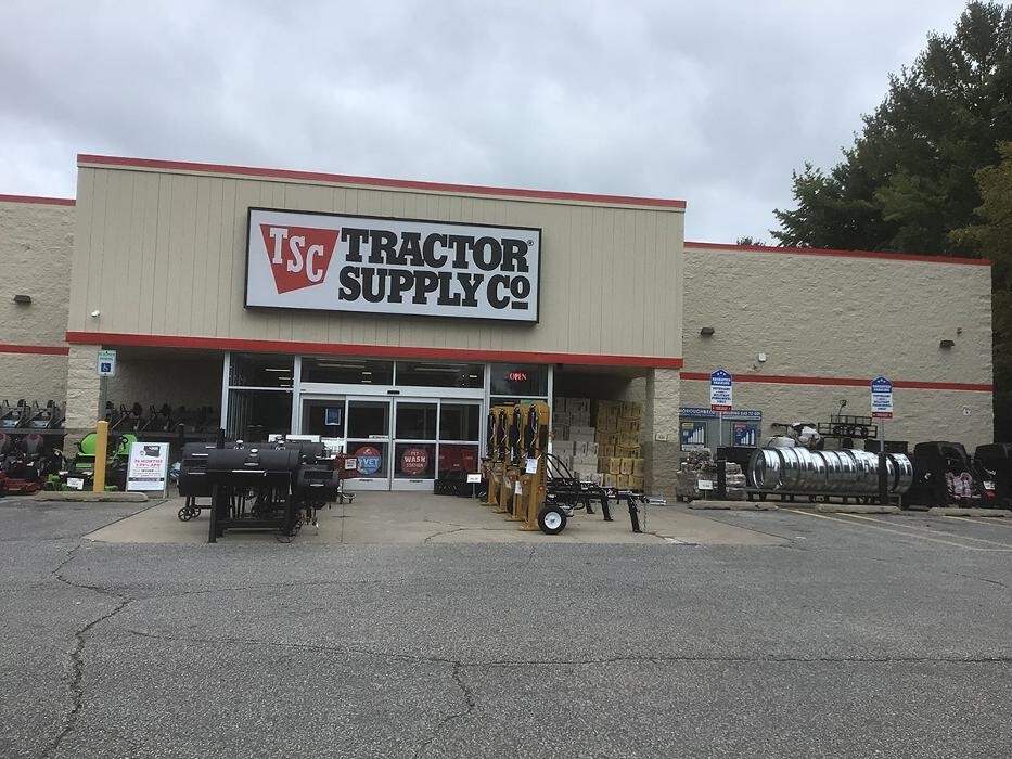 Images Tractor Supply Co.
