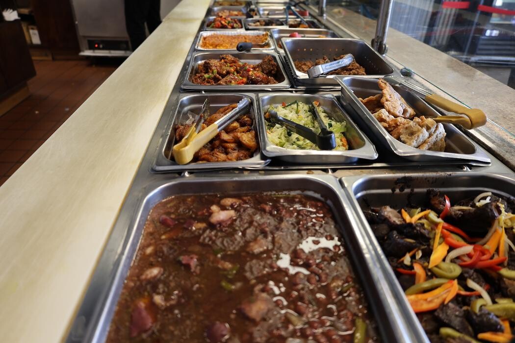 Images Golden Krust Caribbean Restaurant