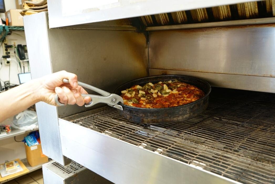 Images Hungry Howie's Pizza