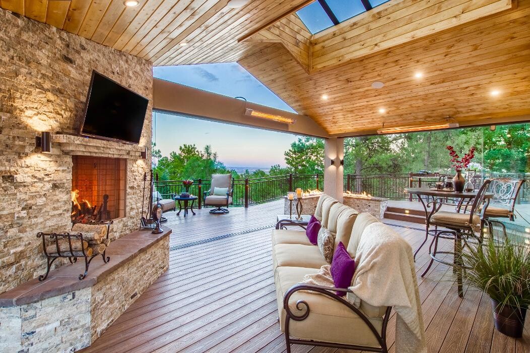 Images Mosaic Outdoor Living & Colorado Custom Decks