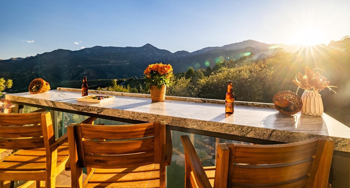 Images Mosaic Outdoor Living & Colorado Custom Decks