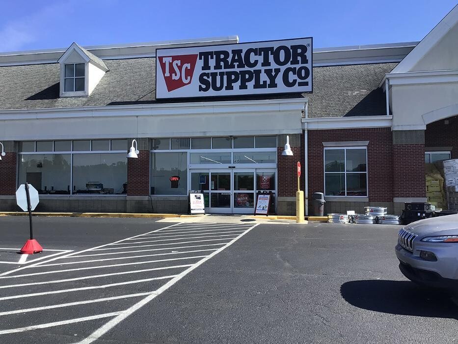 Images Tractor Supply Co.