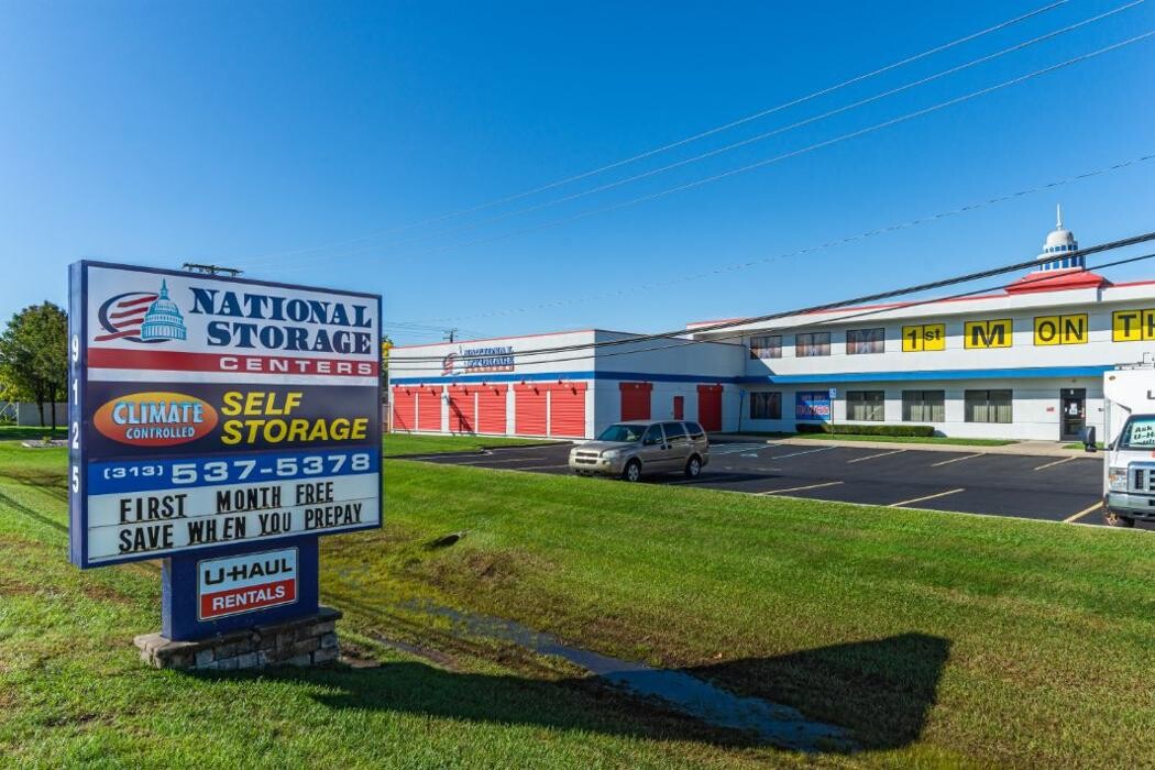 Images National Storage Centers - Redford