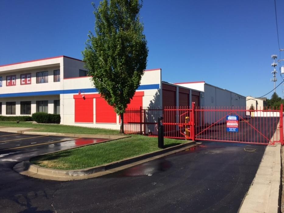 Images National Storage Centers - Redford