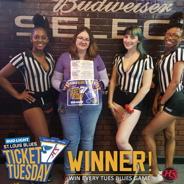 Images Hotshots Sports Bar & Grill