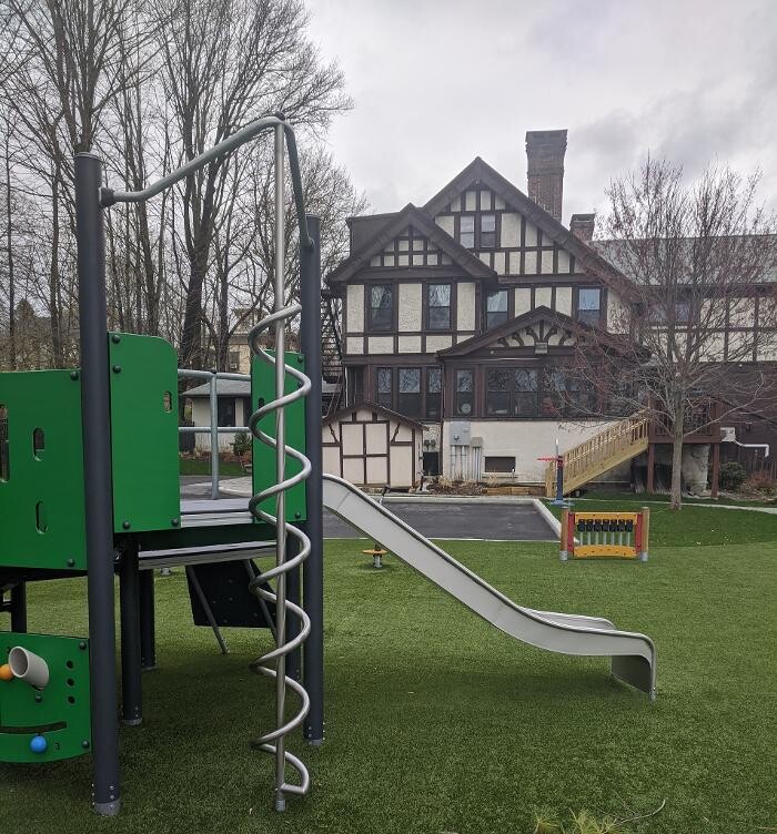 Images The Children's Center of New Milford, Inc