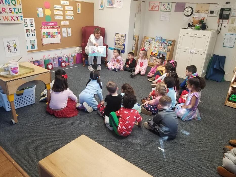 Images The Children's Center of New Milford, Inc