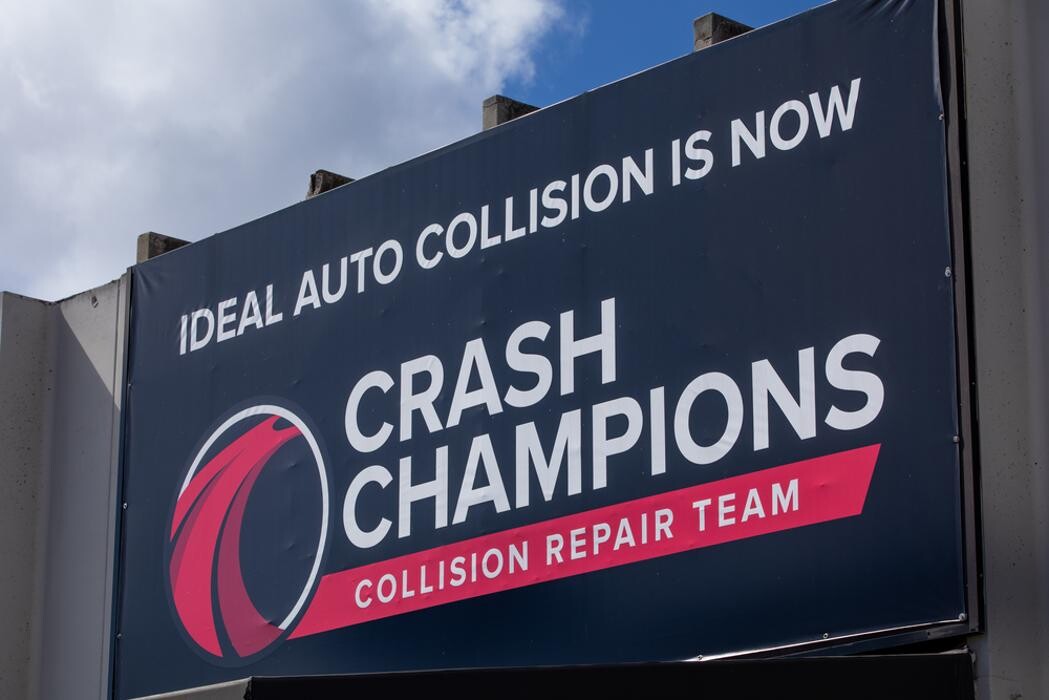 Images Crash Champions Collision Repair Simms Street