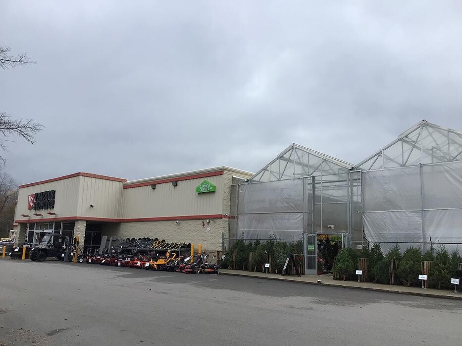 Images Tractor Supply Co.