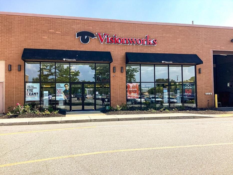 Images Visionworks Pheasant Lane Mall