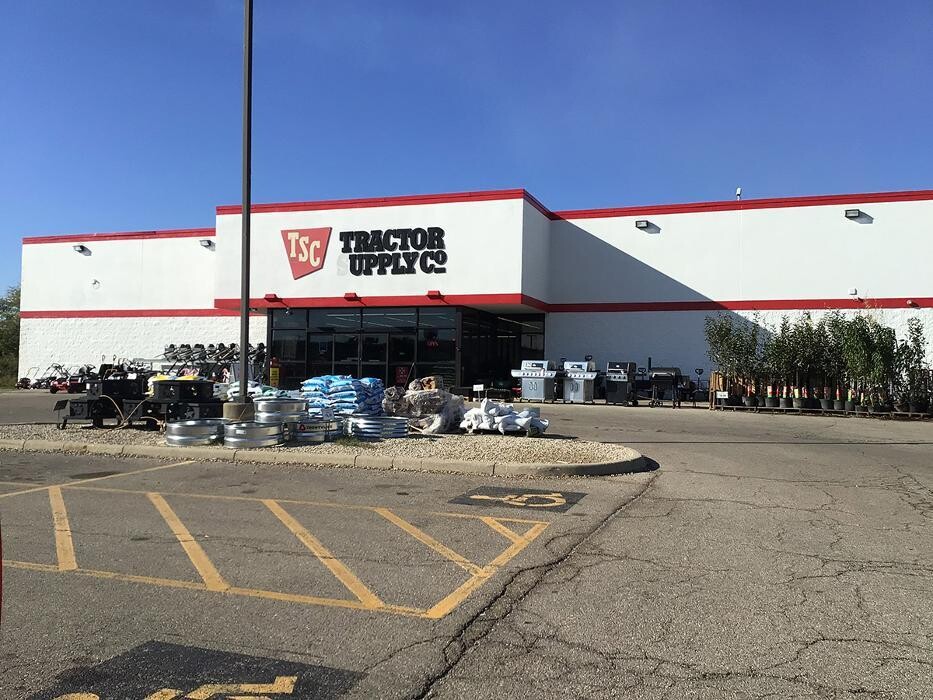 Images Tractor Supply Co.