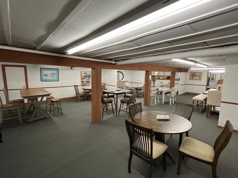 Images Sterling Furniture Co