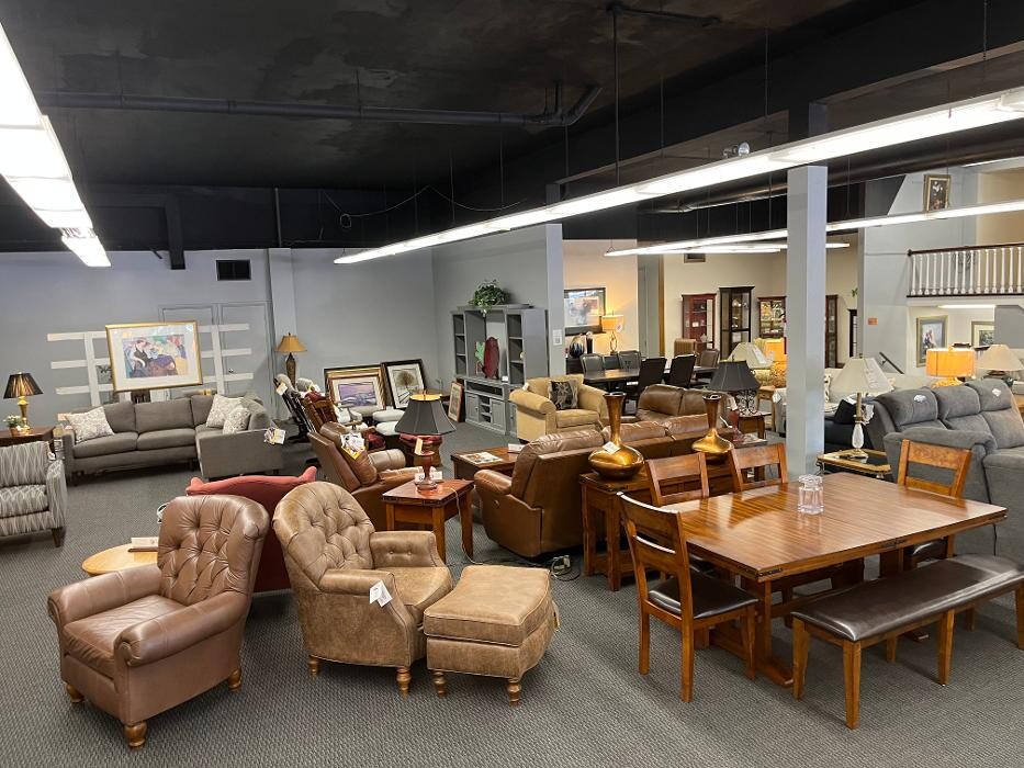 Images Sterling Furniture Co