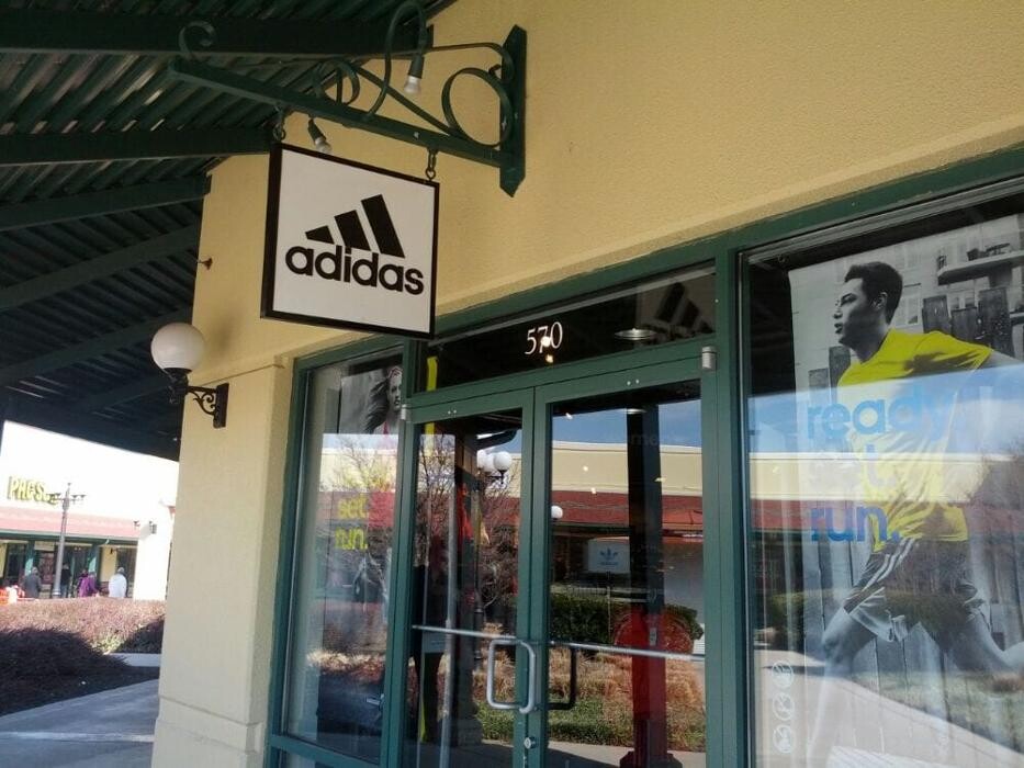 Images adidas Outlet Store Hagerstown
