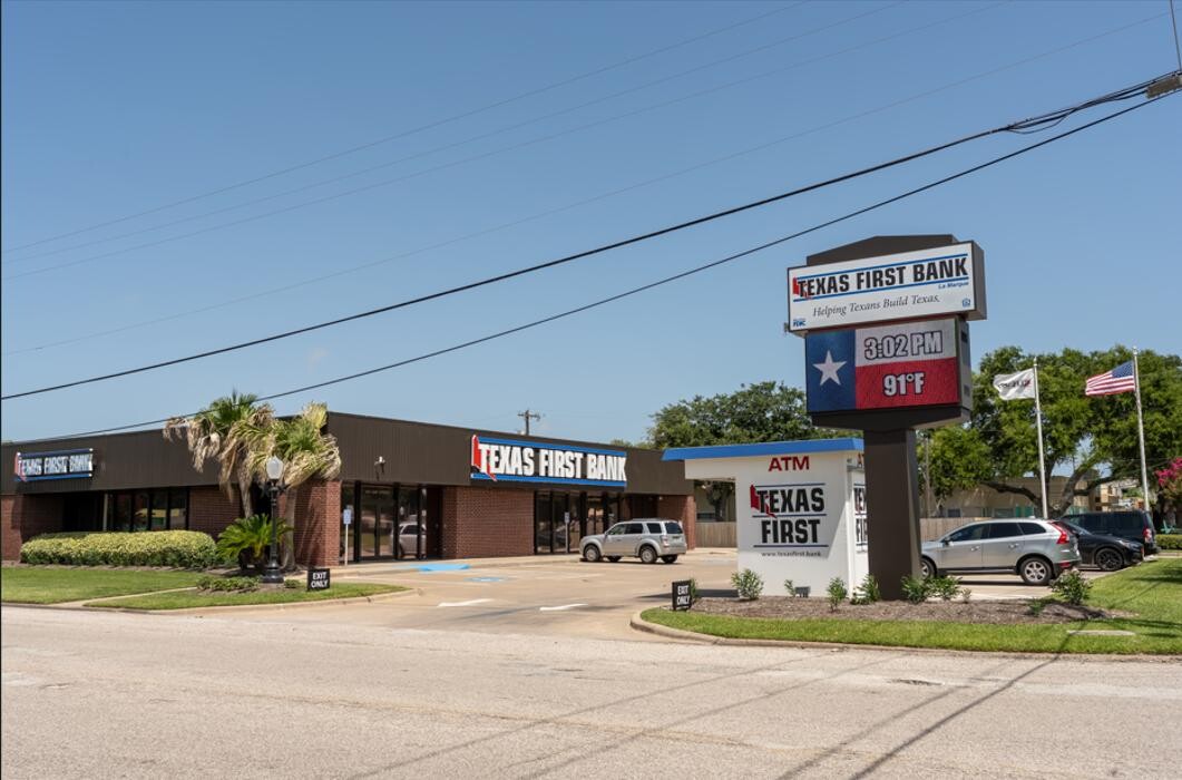 Images Texas First Bank