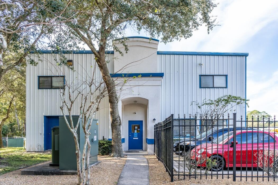 Images Atlantic Self Storage