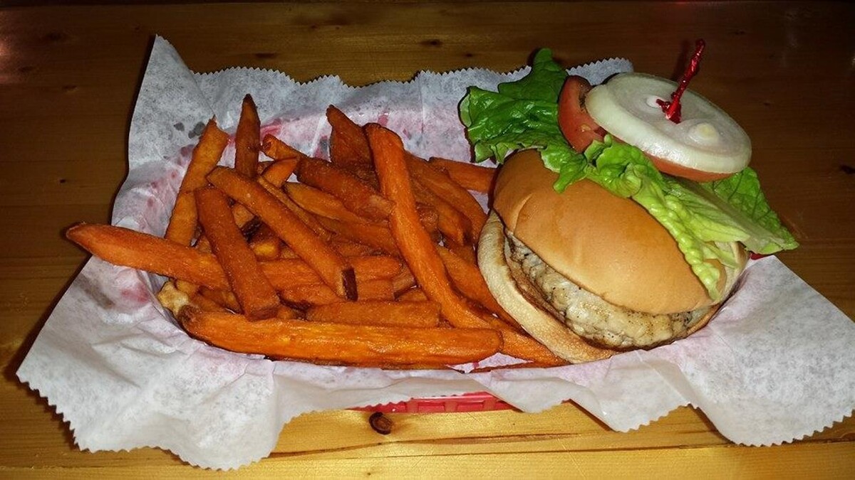 Images The Garden Grill & Pub
