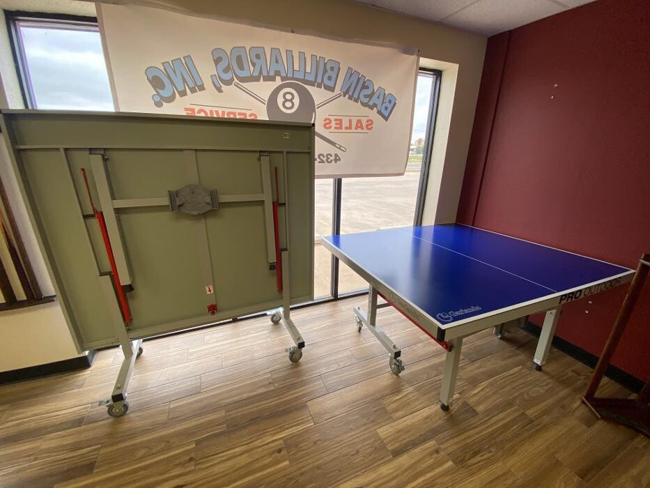 Images Basin Billiards