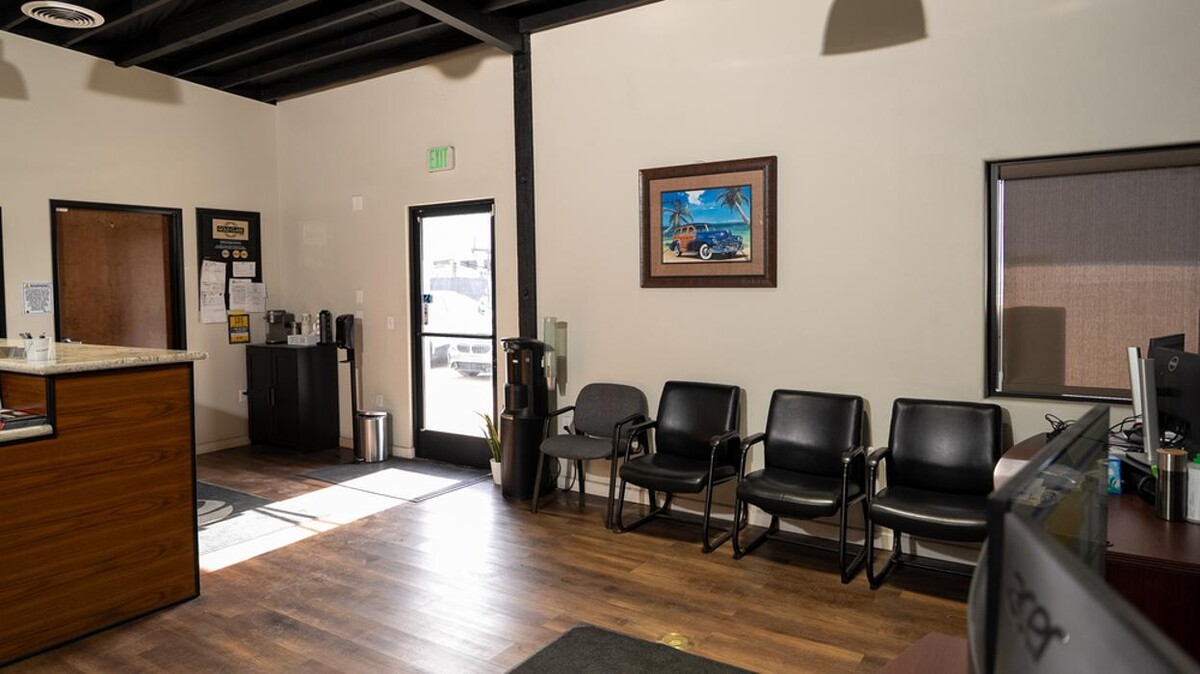 Images Crash Champions Collision Repair Costa Mesa South