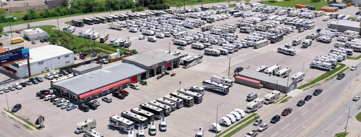 Images Leach Camper Sales of Lincoln