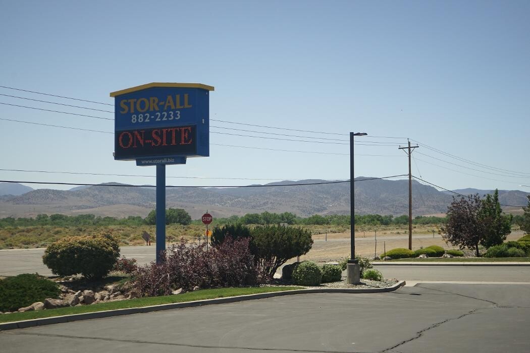 Images Stor-All Dayton