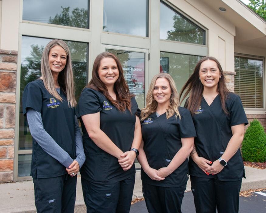 Images Gioiello General & Implant Dentistry