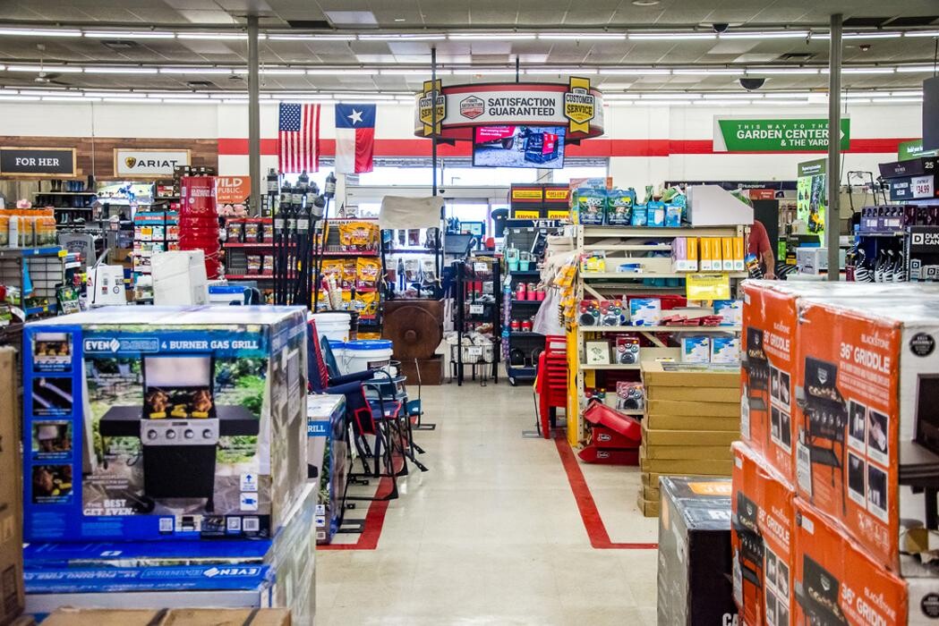 Images Tractor Supply Co.