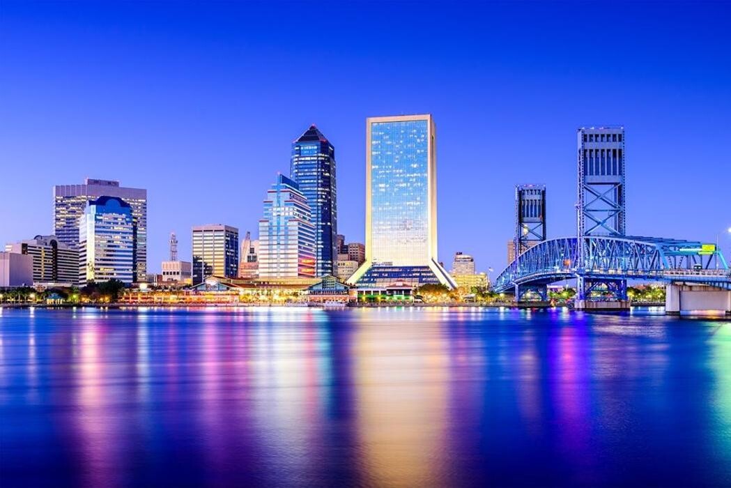 Images XERA Realty Inc