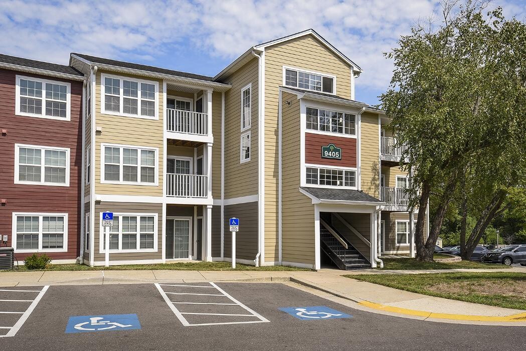 Images Spring House Apartments