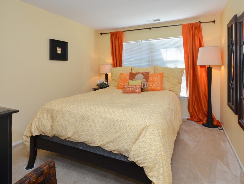 Images Spring House Apartments