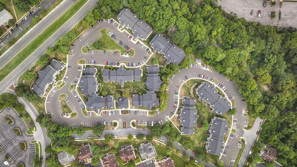 Images Spring House Apartments