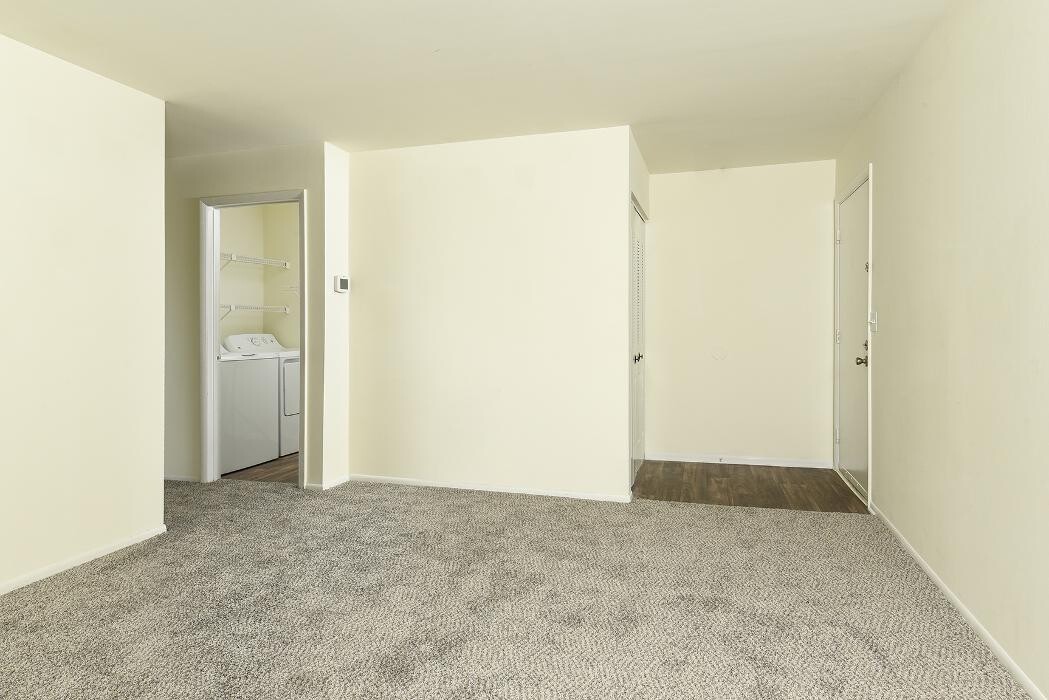 Images Spring House Apartments