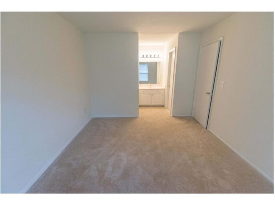 Images Spring House Apartments