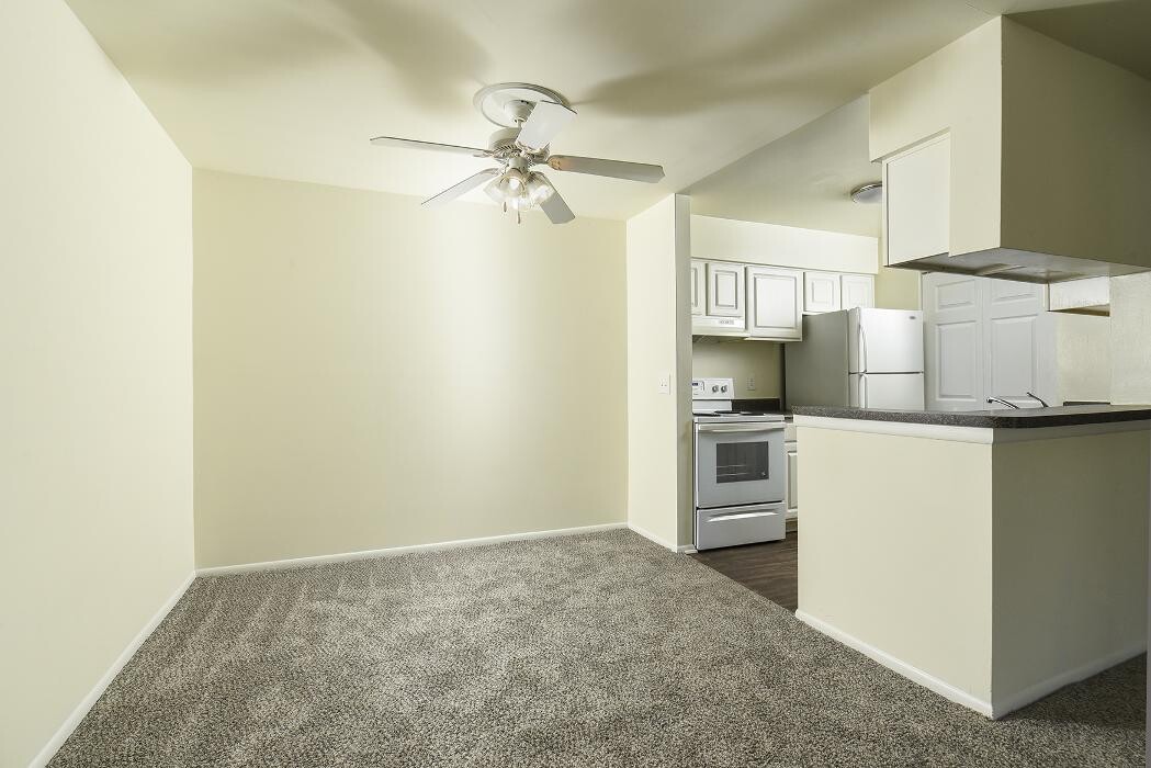 Images Spring House Apartments