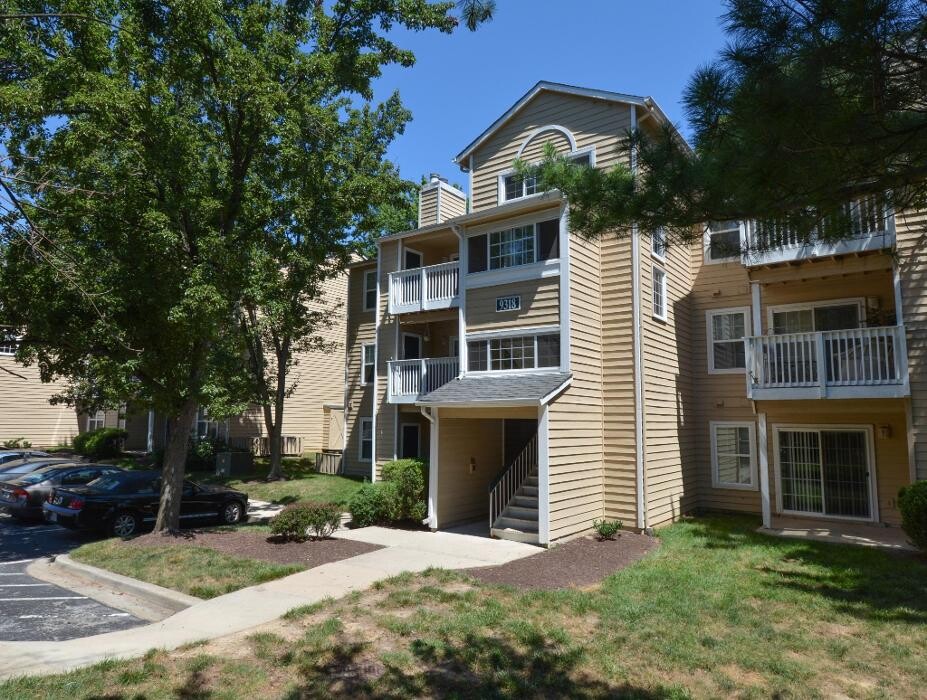 Images Spring House Apartments