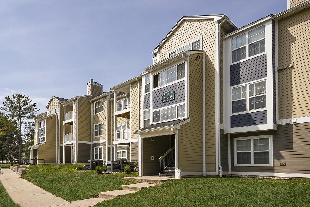 Images Spring House Apartments