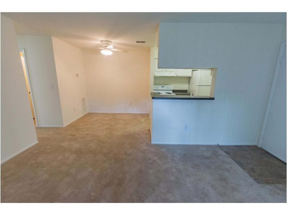 Images Spring House Apartments