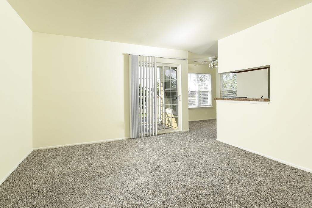 Images Spring House Apartments